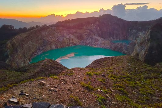 Kelimutu Crater Lakes Tour Flores